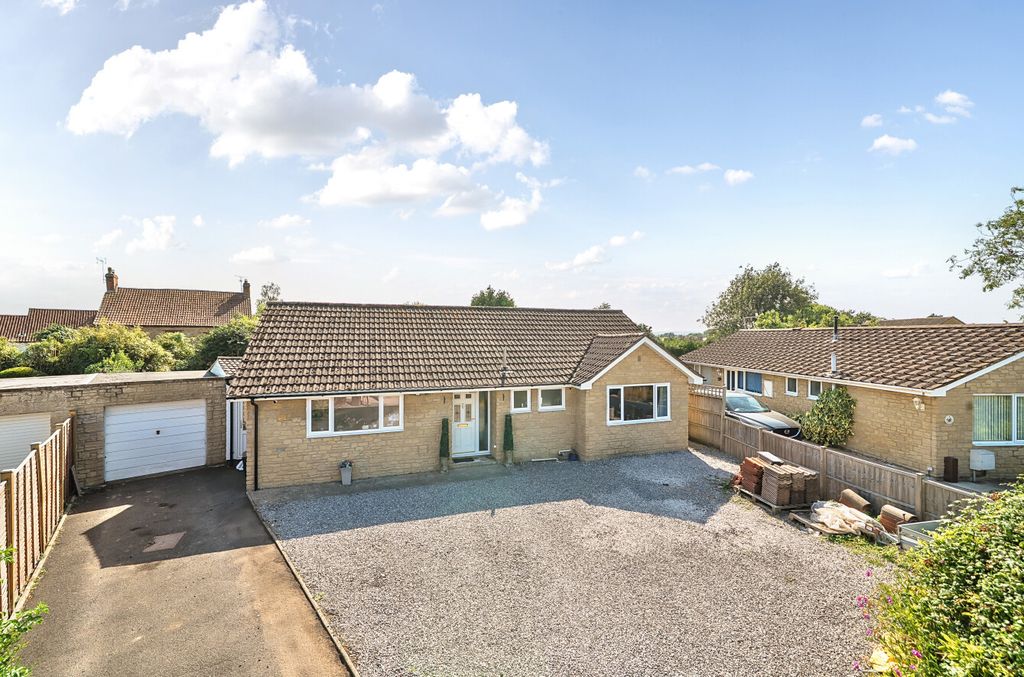 Property photo 1 of 20 1336798-1-689B5Ba...
