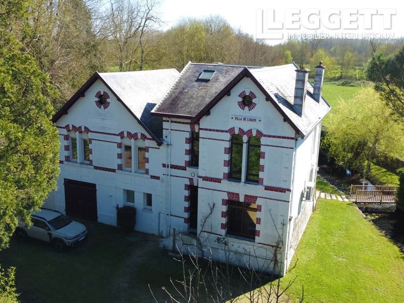 Property photo 2 of 10