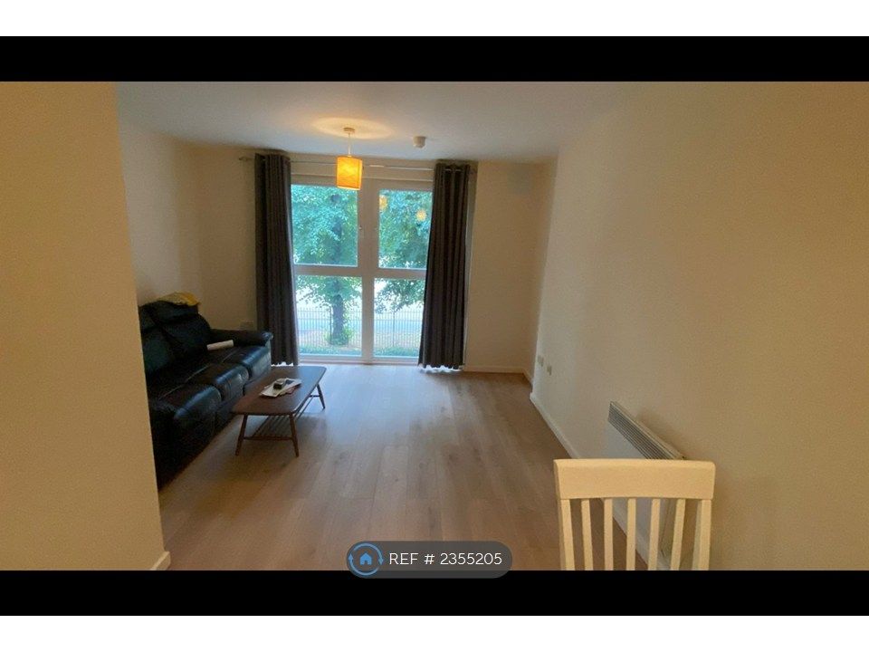 Property photo 3 of 8