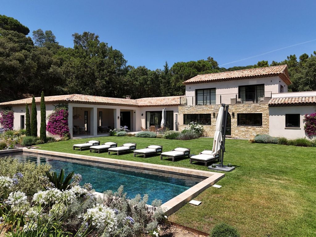Property photo 1 of 39 Near Gigaro Beach... Exceptional Property!