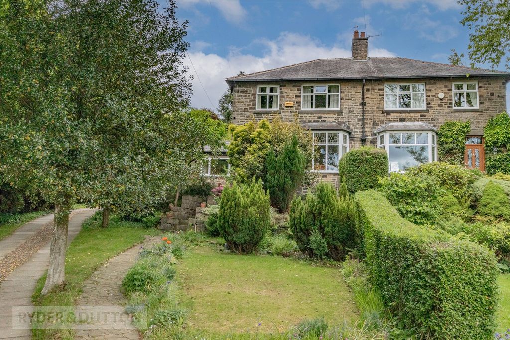 Property photo 1 of 30 Front