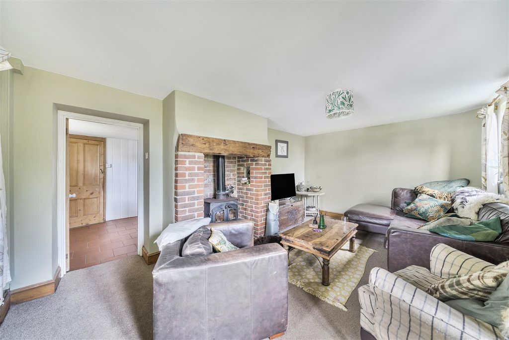 Property photo 3 of 21 1355925-13-68d41644E9557.Jpg