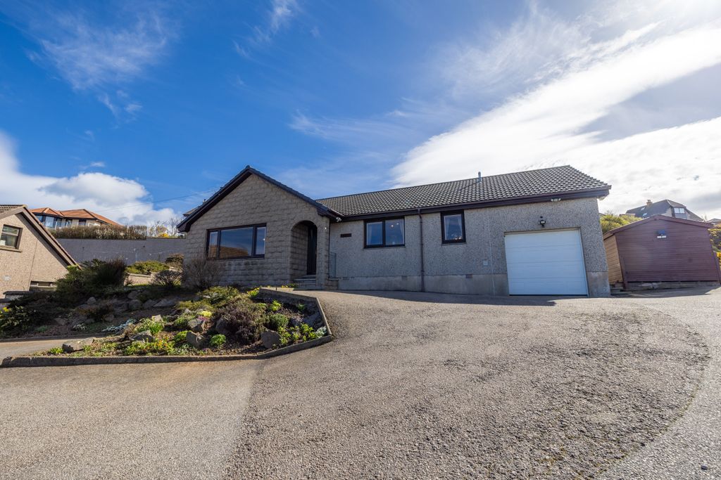 Property photo 1 of 18 Amanah