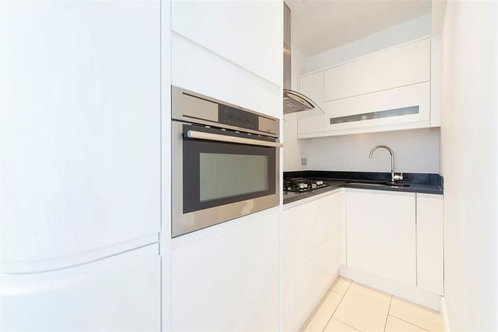 Property photo 3 of 5