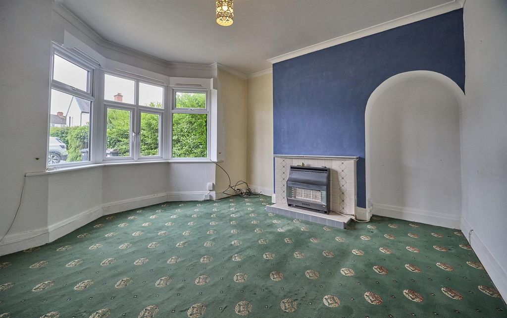 Property photo 2 of 11 Lounge To Front