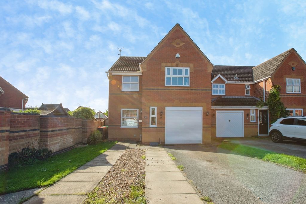 Property photo 1 of 18 Pbox-Img.Jpg