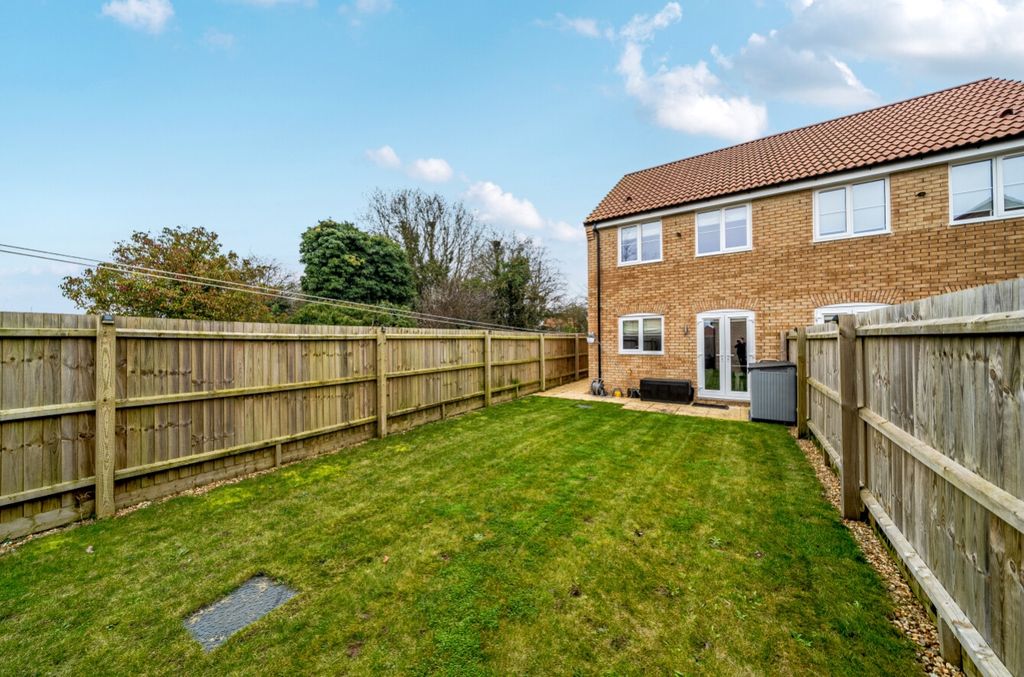 Property photo 2 of 29 1424428-39-69Af0c1A11F05-Arw-1