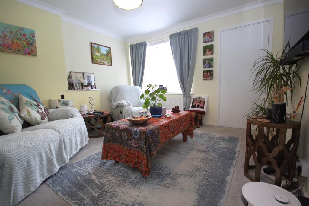 Property photo 3 of 10 Img_8652.Jpg