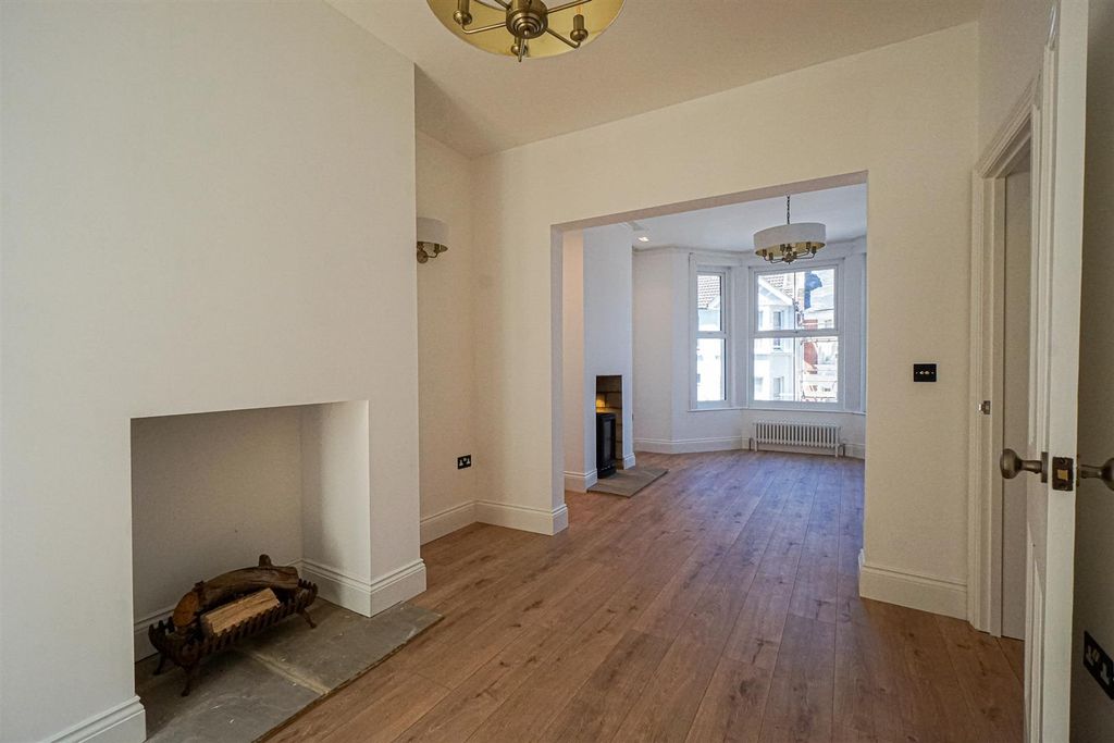 Property photo 1 of 26 Dsc03209_Alto.Jpg