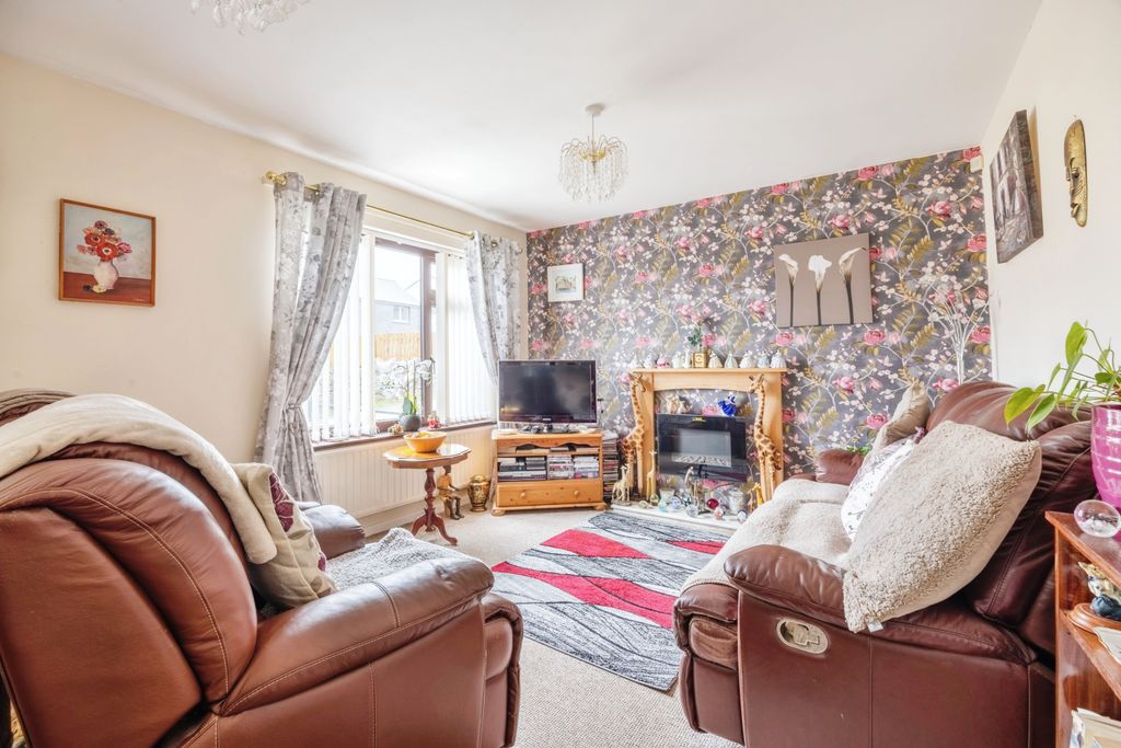 Property photo 2 of 17 Photography