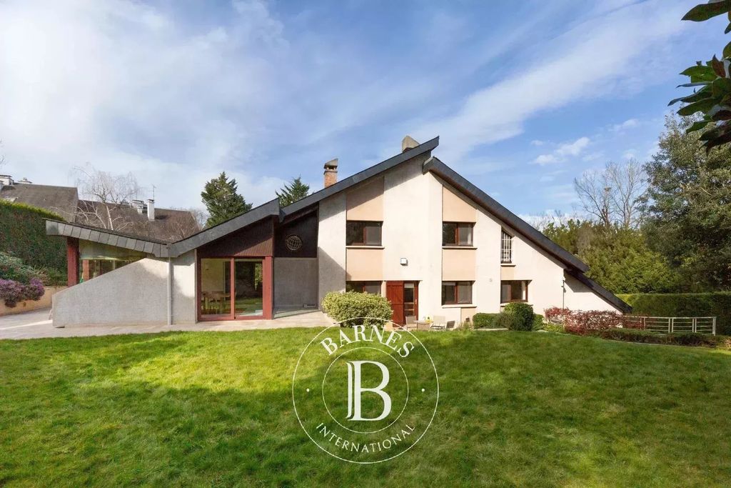 Property photo 3 of 31