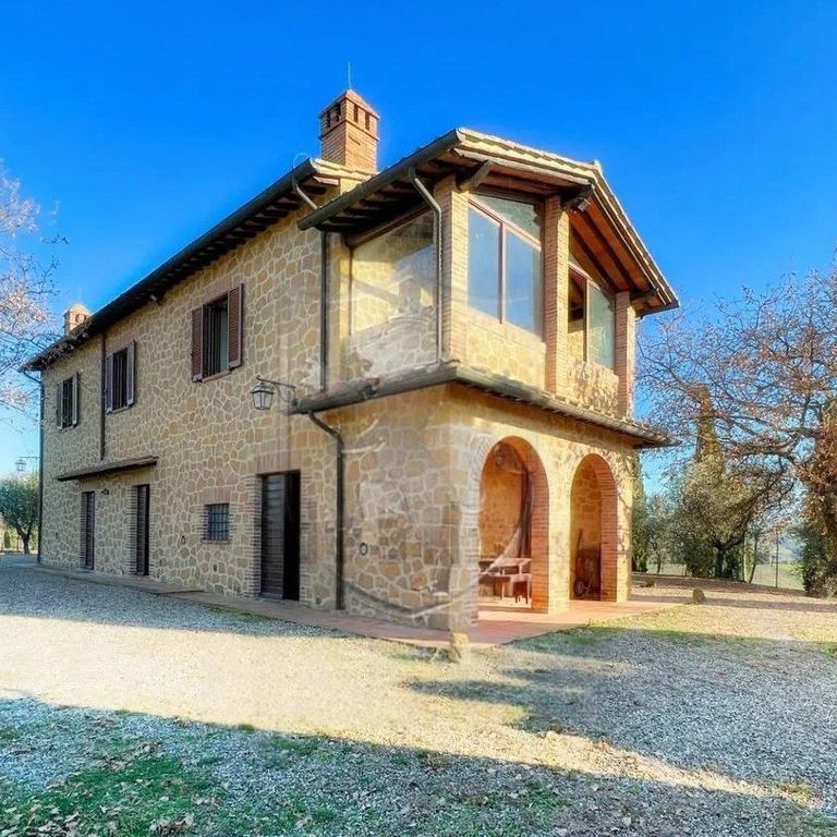 Property photo 1 of 11 Charming Farm In Val d’Orcia, Tuscany