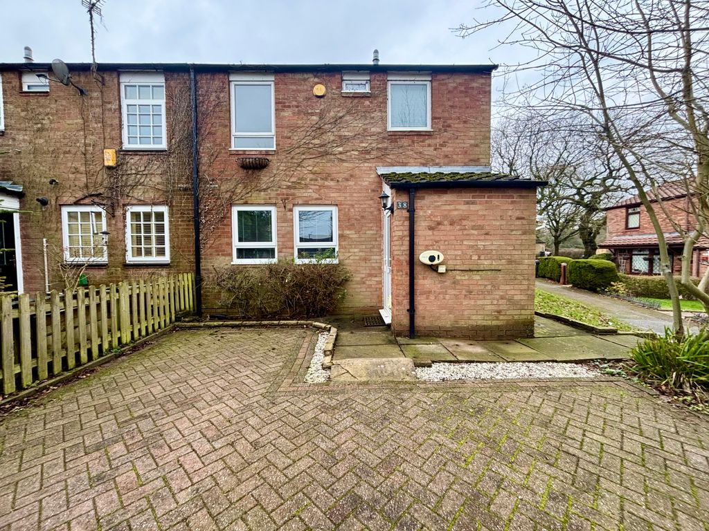 Property photo 1 of 11