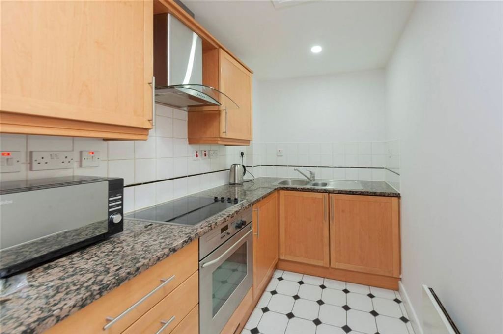 Property photo 3 of 4