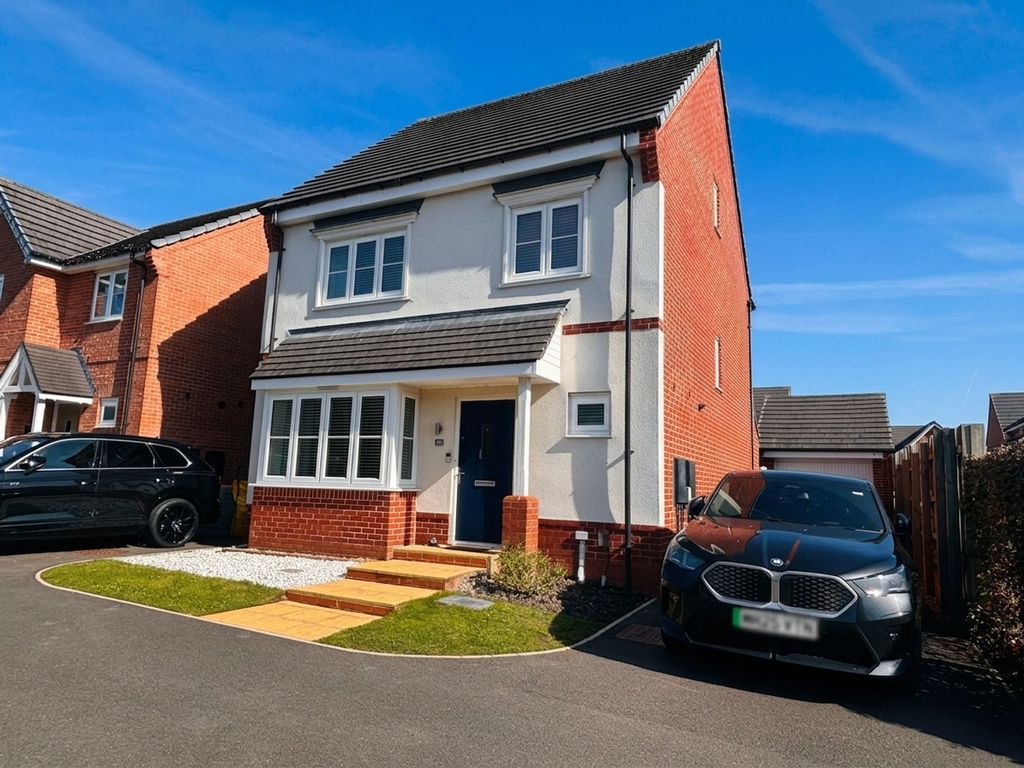 Property photo 1 of 22