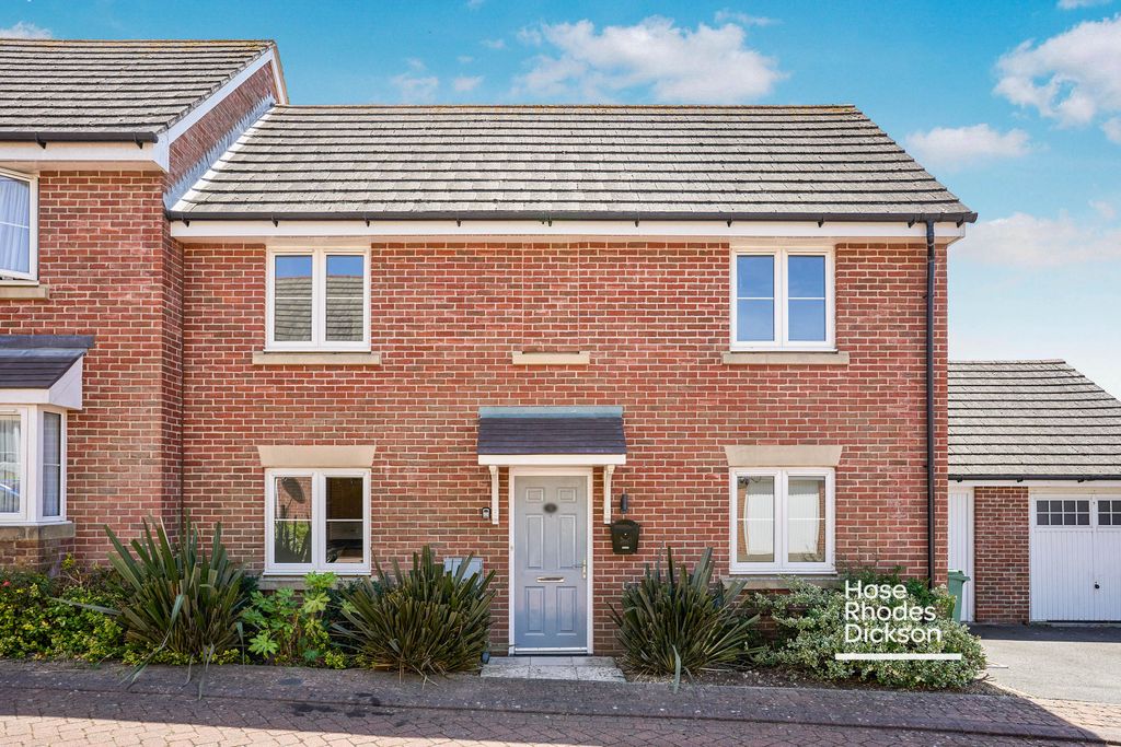 Property photo 1 of 11 1