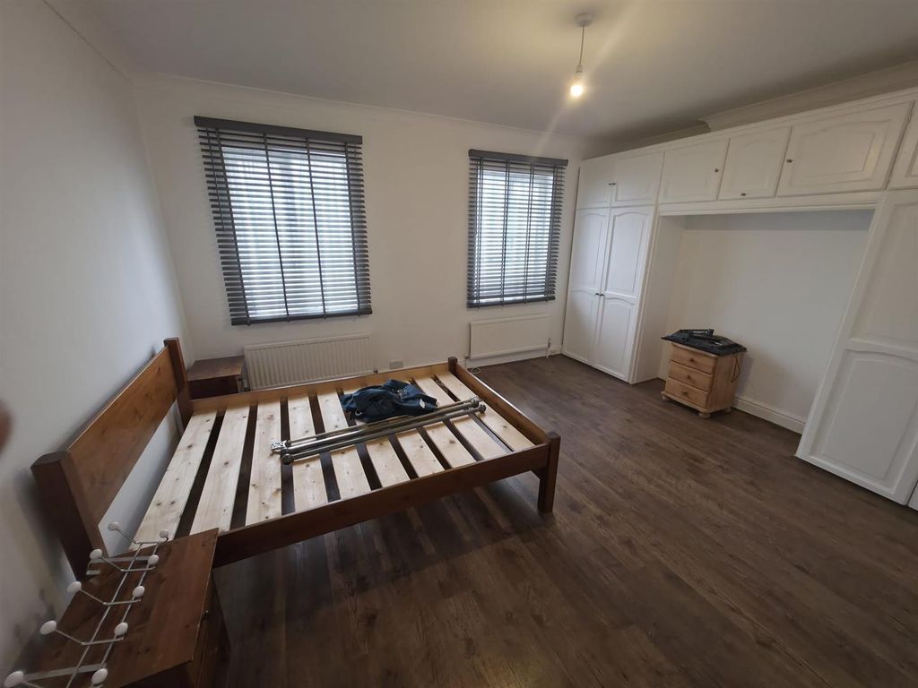 Property photo 2 of 12 Whatsapp Image 2026-01-29 At 14.54.10.Jpeg