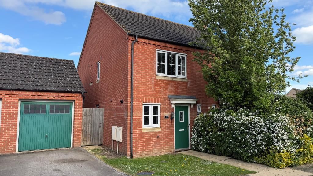 Property photo 1 of 12 Front.Jpg