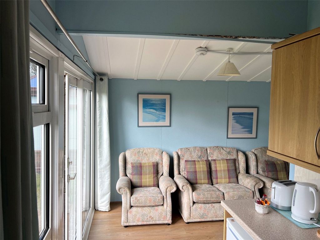 Property photo 2 of 6 Picture No. 02
