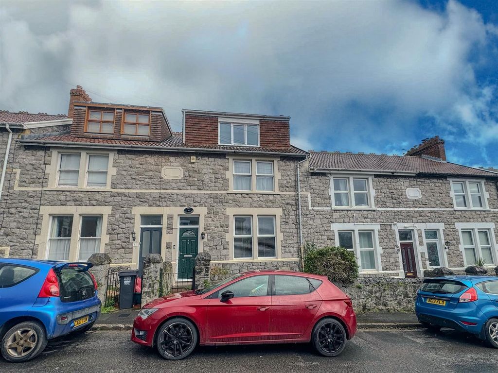 Property photo 1 of 25 Front