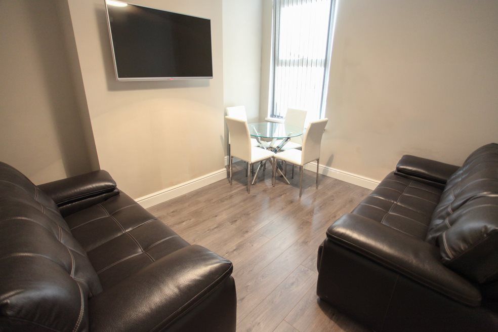 Property photo 3 of 8 1-6