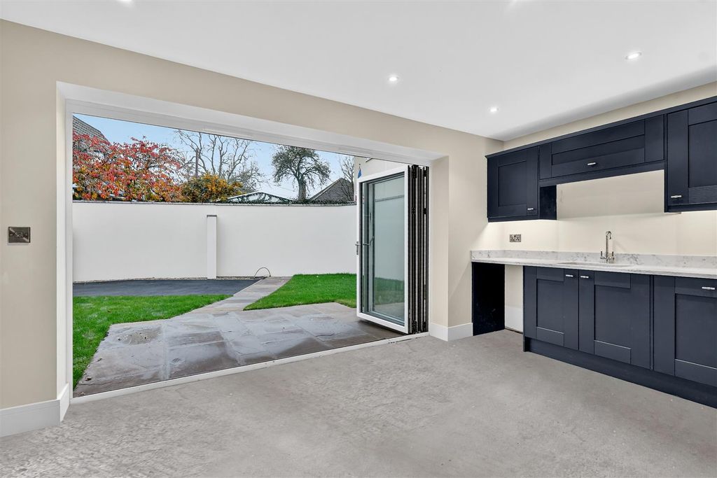 Property photo 2 of 14 Dsc_1854.Jpg