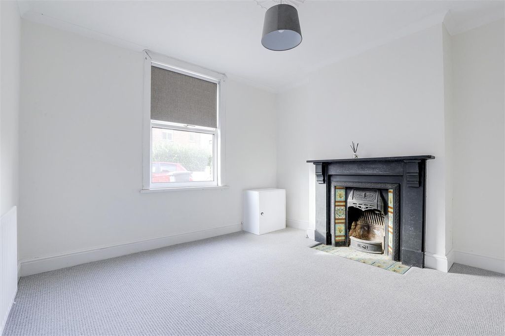Property photo 2 of 16 05.Jpg