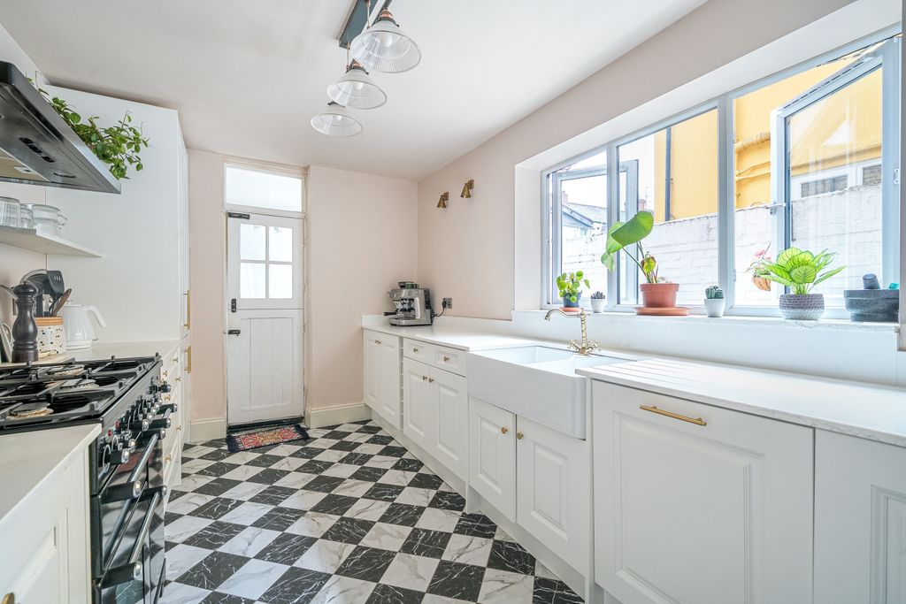 Property photo 3 of 20 1499524 (9)