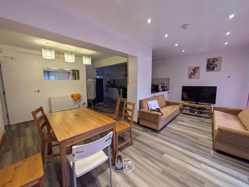 Property photo 1 of 14 Photo 2