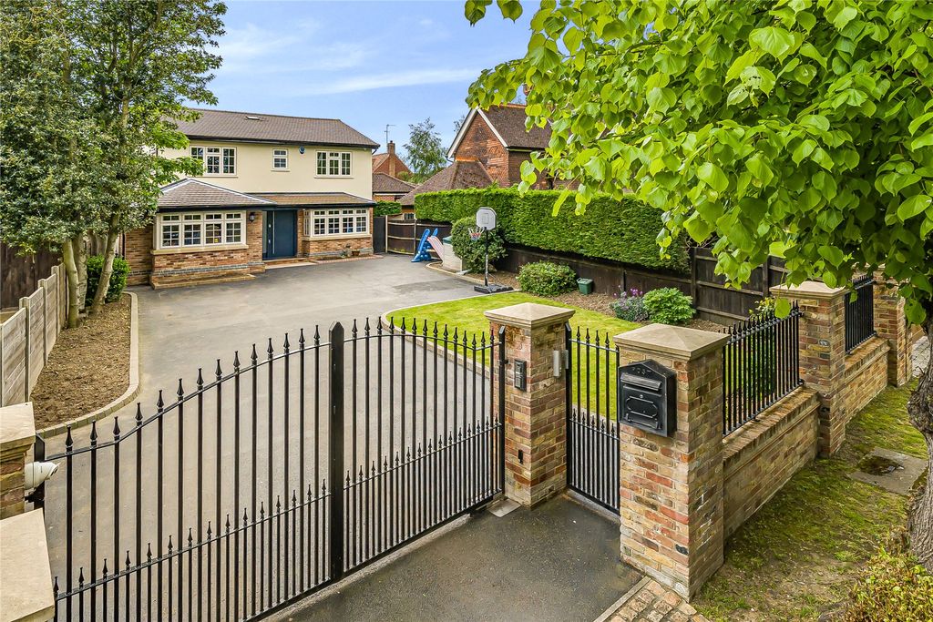 Property photo 1 of 29 Picture No. 41