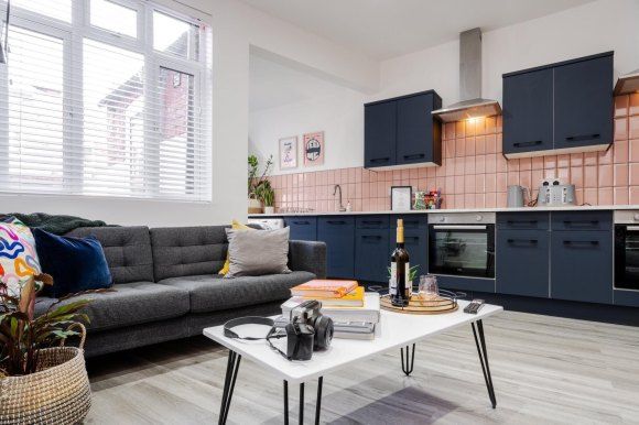 Property photo 3 of 10 9407956.Jpg