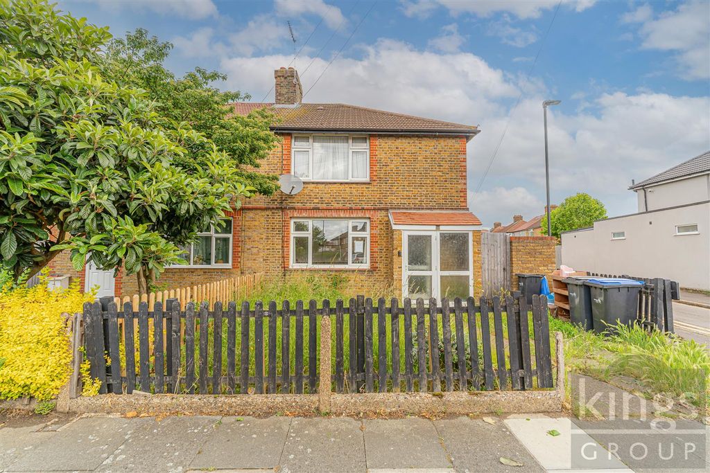 Property photo 1 of 11