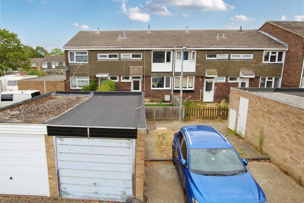Property photo 1 of 23