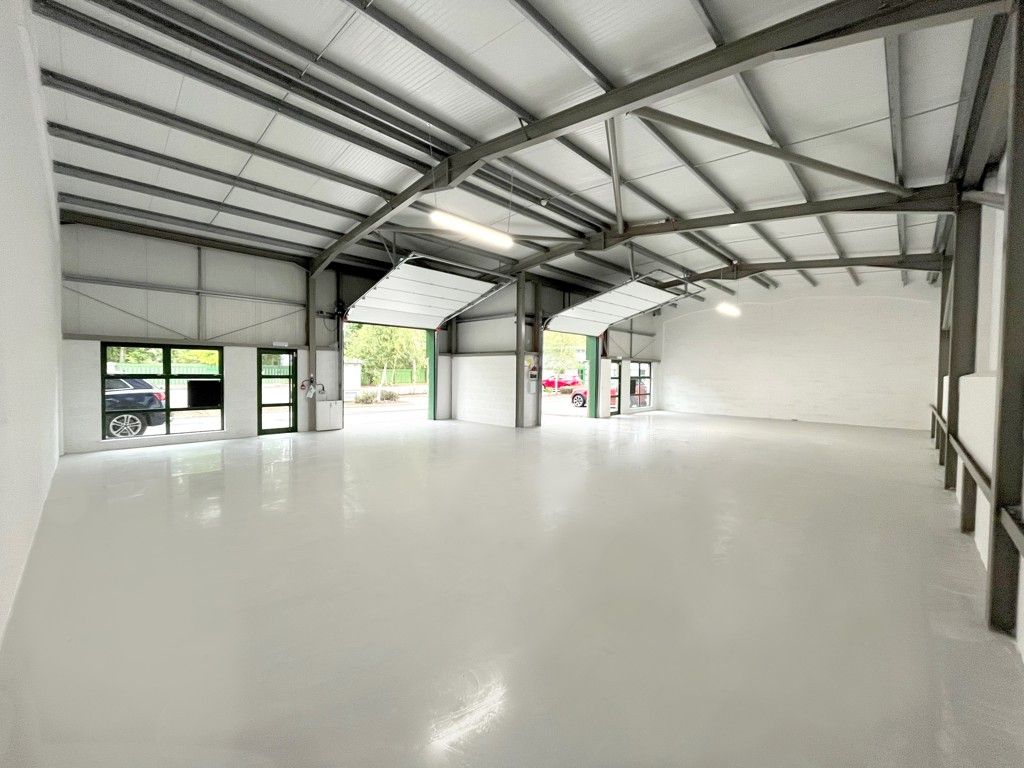 Property photo 3 of 6 Photo 17