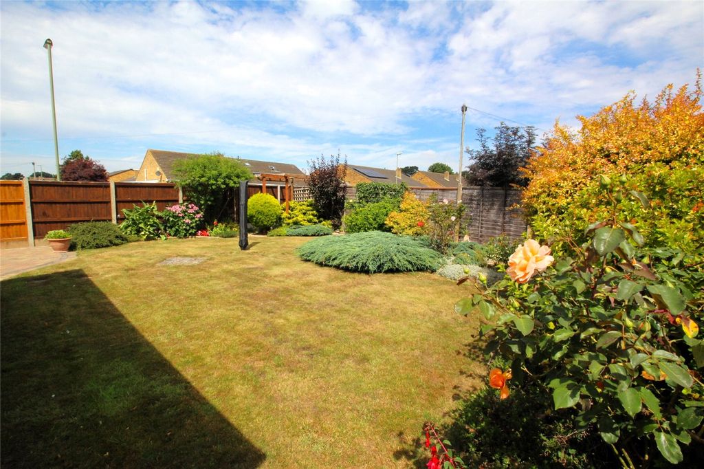 Property photo 3 of 19 Picture No. 03