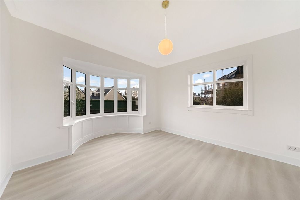 Property photo 2 of 31 Picture No. 07