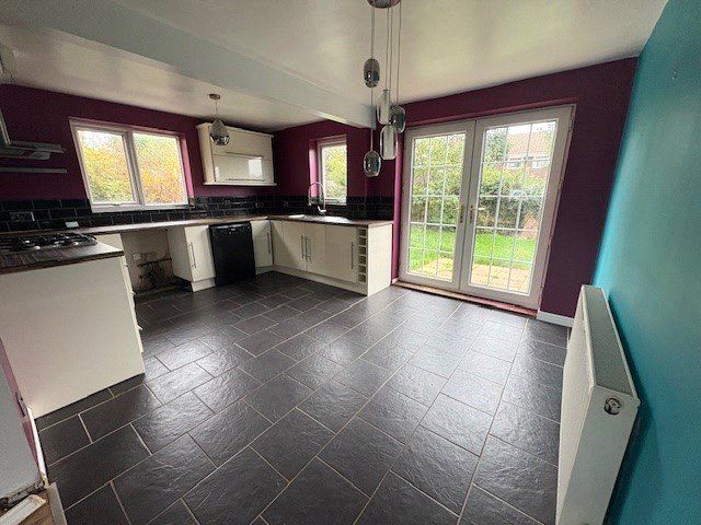 Property photo 3 of 8 Picture No. 17