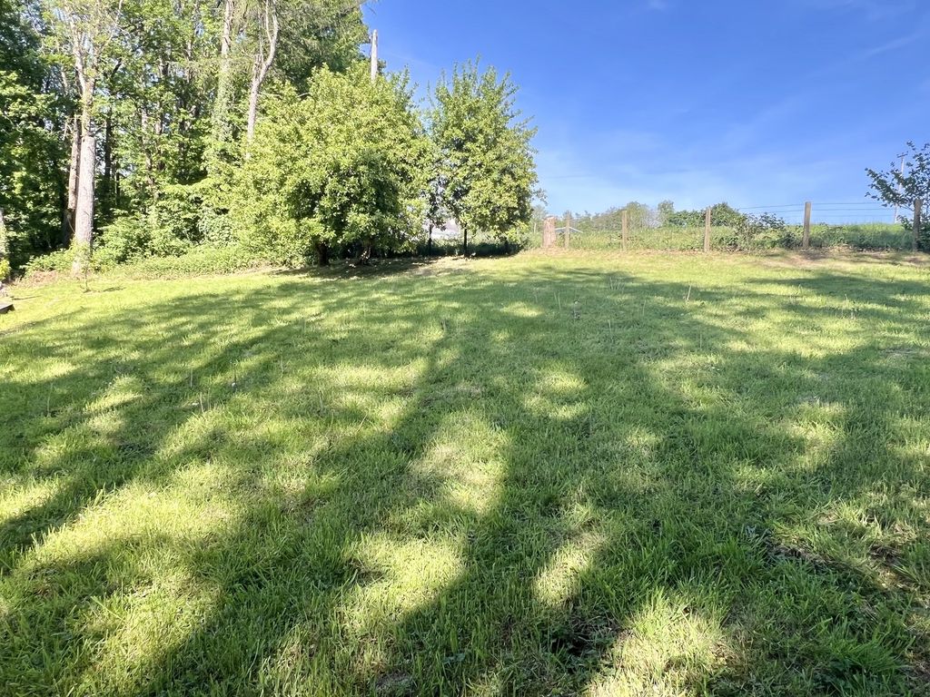 Property photo 3 of 16 Not Specified