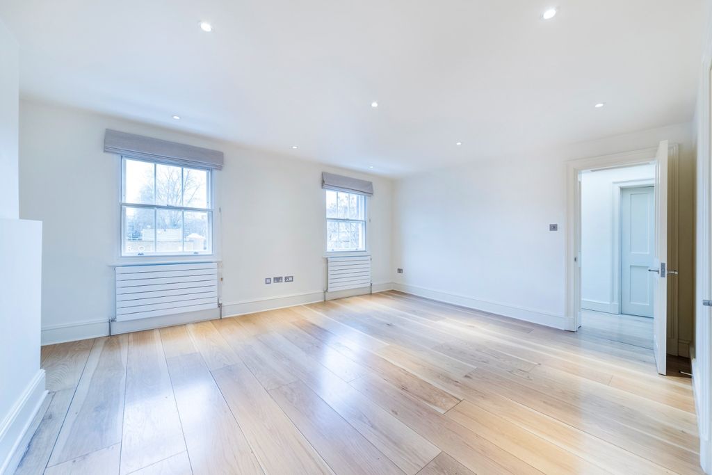 Property photo 1 of 11 5193581