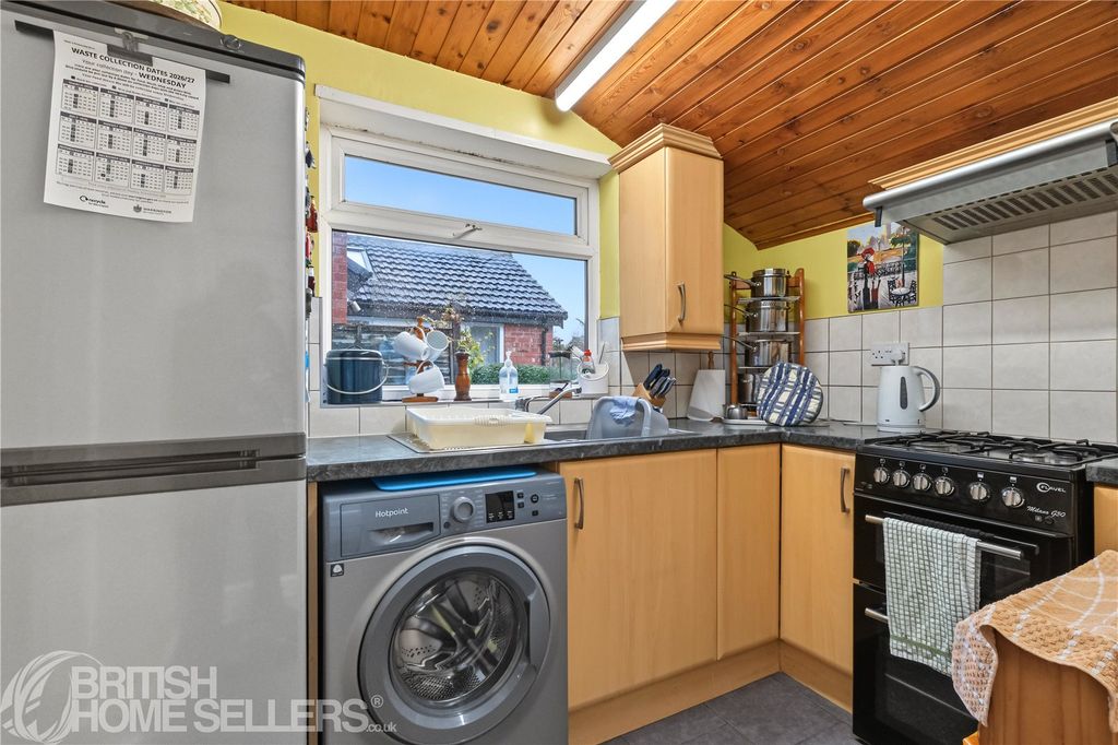 Property photo 3 of 14 Picture No. 09