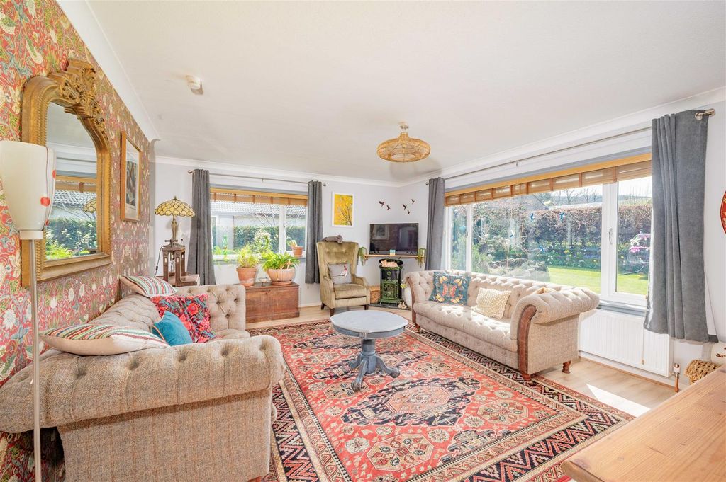 Property photo 2 of 58 Kelvindale Bulb Farm Road Newtyle-11.Jpg