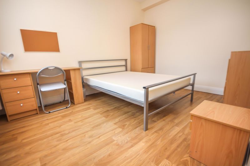 Additional image 12 of 6 bed semi-detached house to rentWallisdown Road, Student House BH12