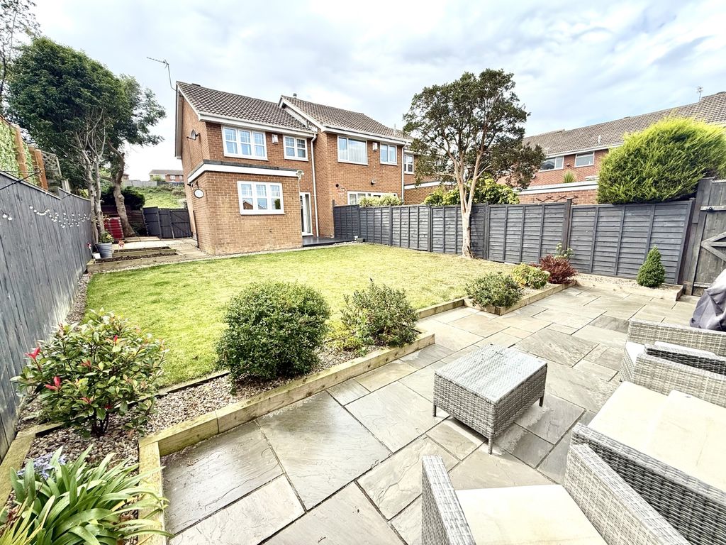 Property photo 1 of 15 Img_0043