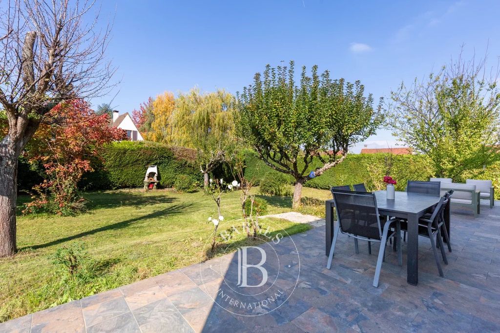 Property photo 3 of 20