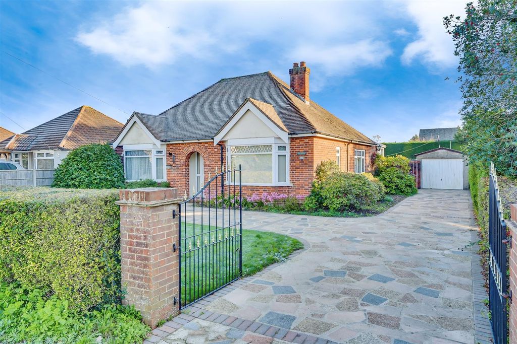 Property photo 1 of 26 Vf Lb Front Shot.Jpg