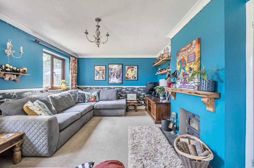 Property photo 3 of 14 3 - Internal