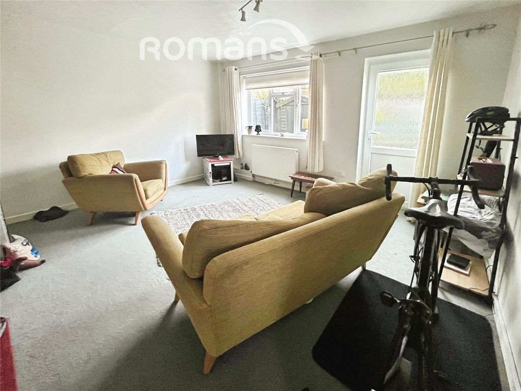 Property photo 2 of 11 Picture No. 09