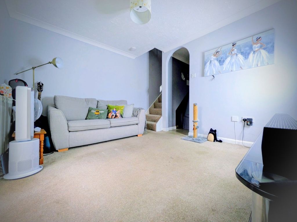 Property photo 3 of 10 4159274