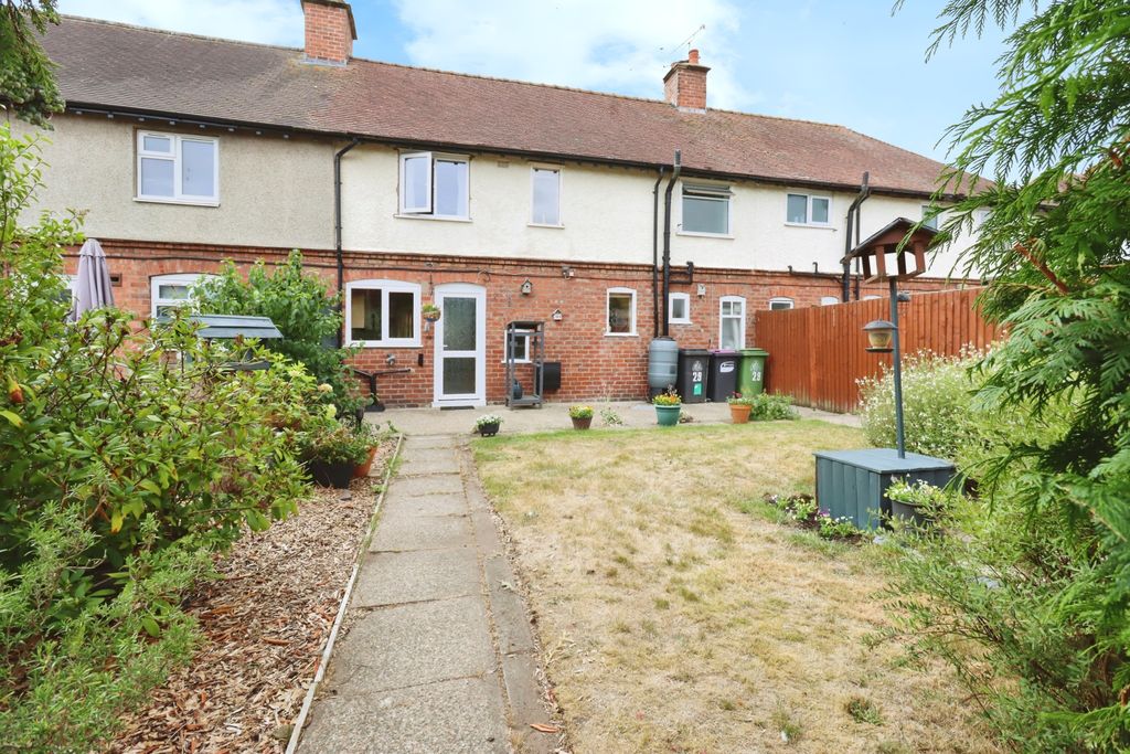 Property photo 2 of 15