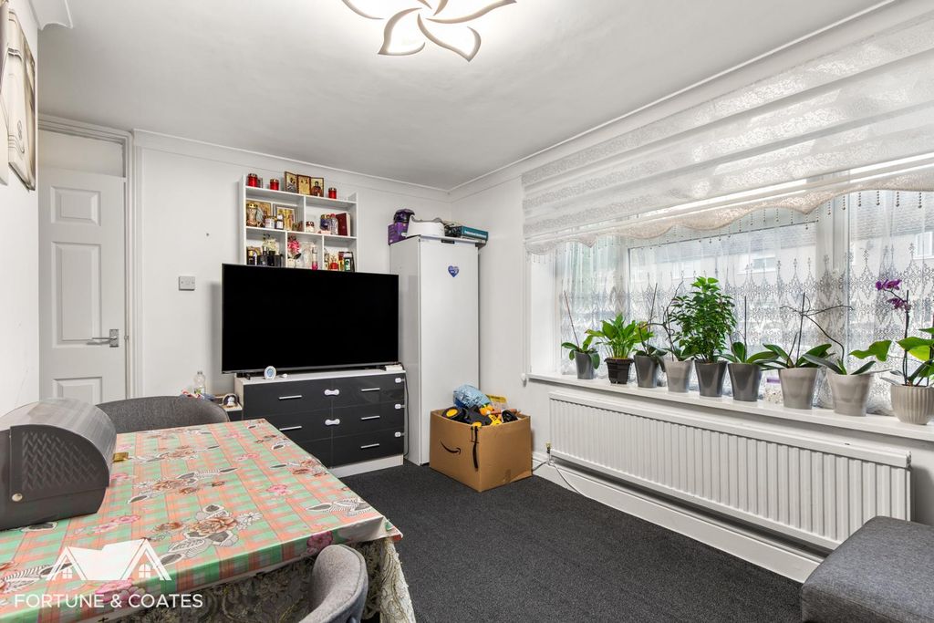 Property photo 3 of 11 Upperstoneyfield_10.Jpg